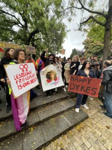 Image of lesbians at a Dyke March